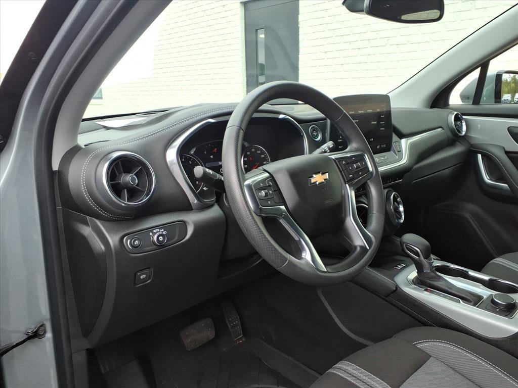 Used 2024 Chevrolet Blazer LT w/ Convenience Package image 5