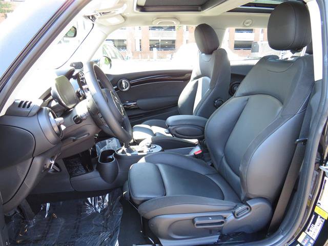 Used 2023 MINI Cooper SE FWD image 17