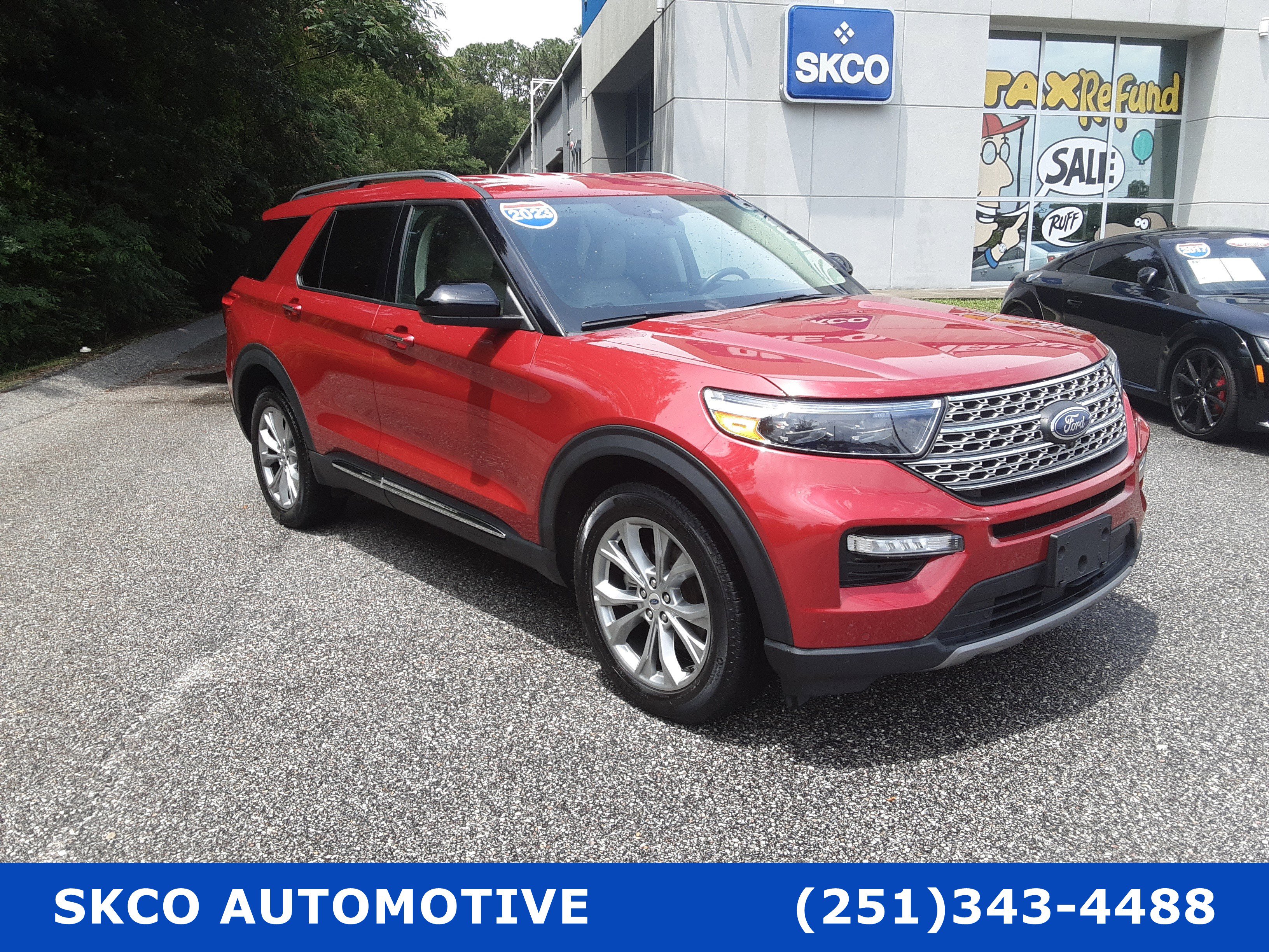 Used 2023 Ford Explorer Limited image 7