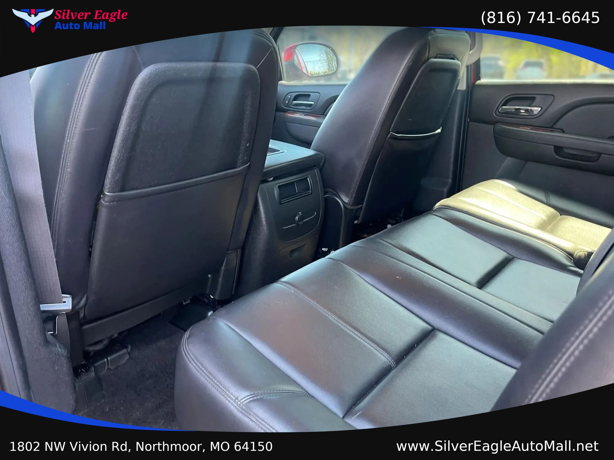 Used 2011 Chevrolet Silverado 1500 LTZ w/ Z71 Appearance Package AWD/4WD image 11