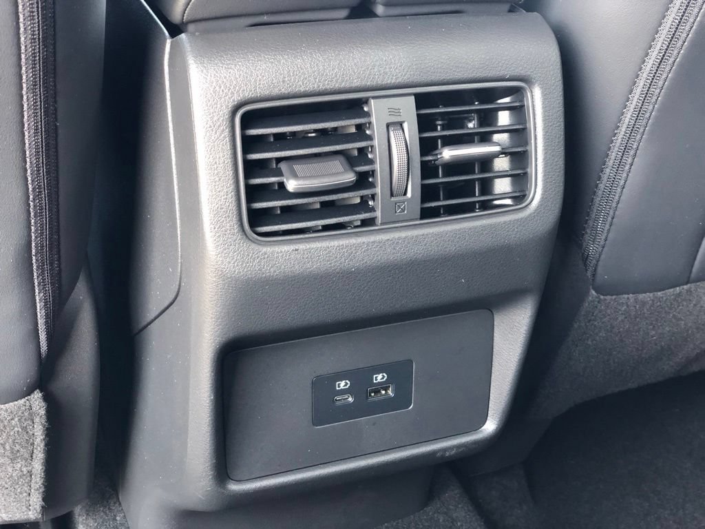 Certified 2023 Nissan Rogue SV w/ SV Premium B Package AWD/4WD image 9