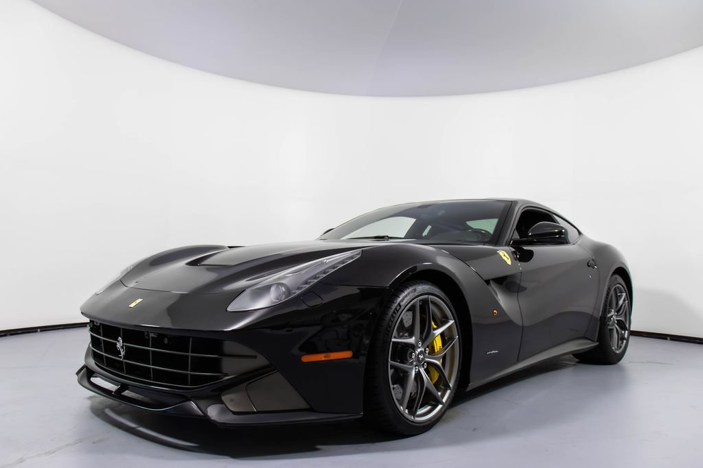 Used 2014 Ferrari F12 Berlinetta RWD image 28