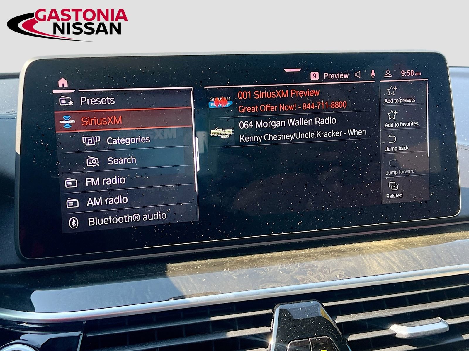 Used 2023 BMW M550i xDrive w/ Dynamic Handling Package AWD/4WD image 19