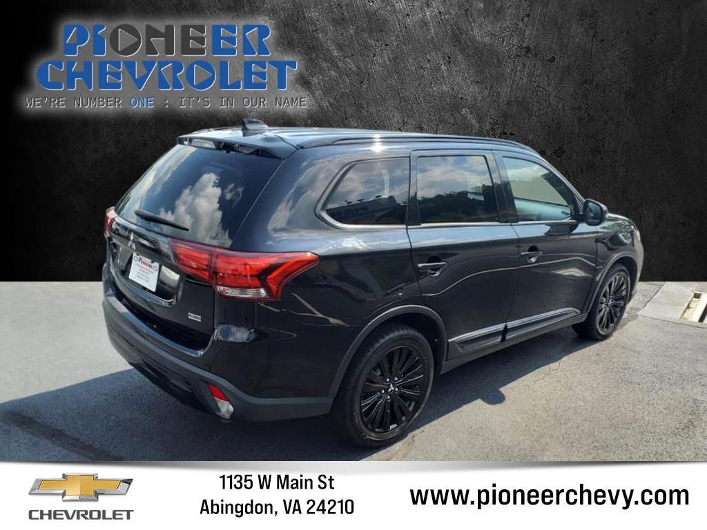 Used 2020 Mitsubishi Outlander LE image 5