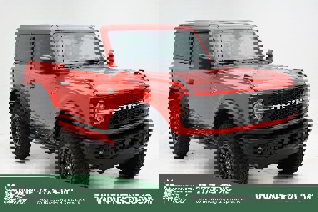 Used 2023 Ford Bronco Wildtrak image 1