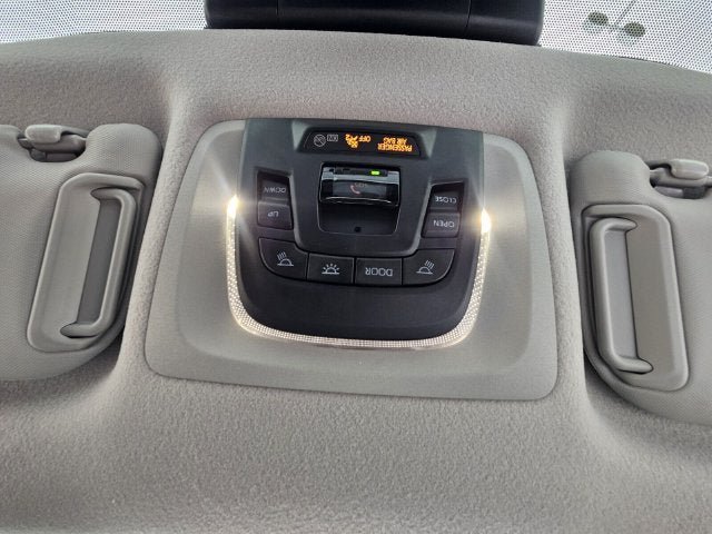 Used 2026 Toyota Corolla Cross LE w/ Moonroof Package FWD image 34