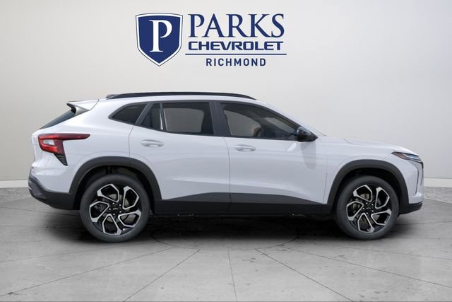 New 2026 Chevrolet Trax RS w/ Driver Confidence Package image 5