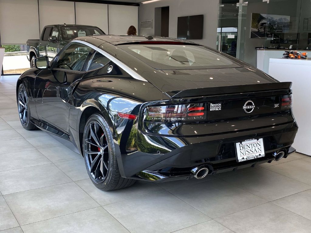 New 2026 Nissan Z Performance w/ Floor Mat Package RWD image 6