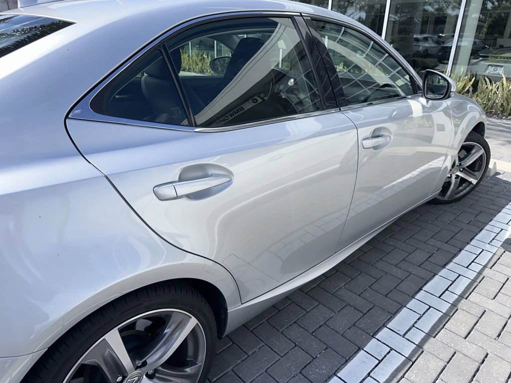 Used 2017 Lexus IS 200t 200t w/ Navigation System Package image 6