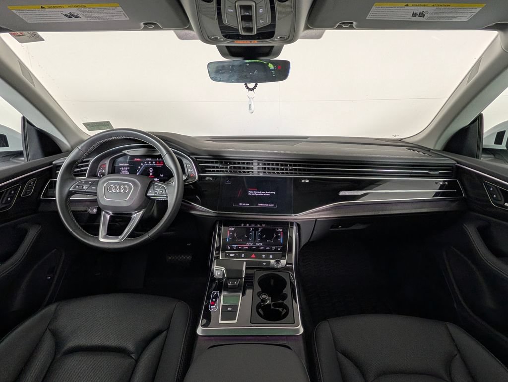 Used 2023 Audi Q8 Premium Plus w/ Premium Plus Package AWD/4WD image 20
