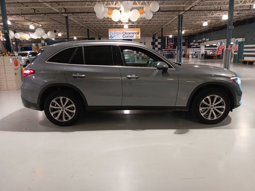 Certified 2023 Mercedes-Benz GLC 300 4MATIC image 5