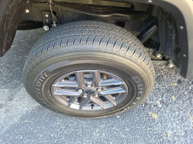 Used 2025 Jeep Gladiator Sport AWD/4WD image 33