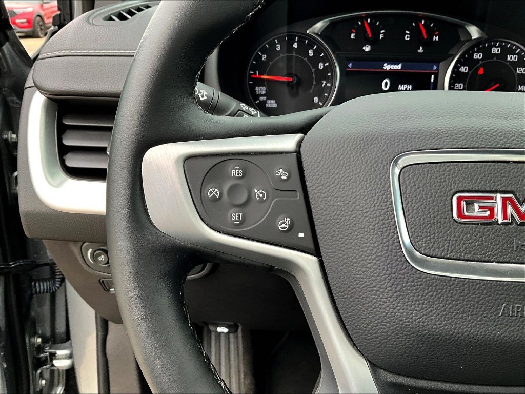 Used 2023 GMC Terrain SLT AWD/4WD image 16