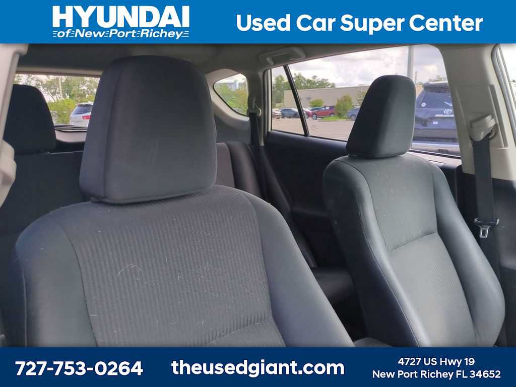 Used 2014 Toyota RAV4 LE AWD/4WD image 6
