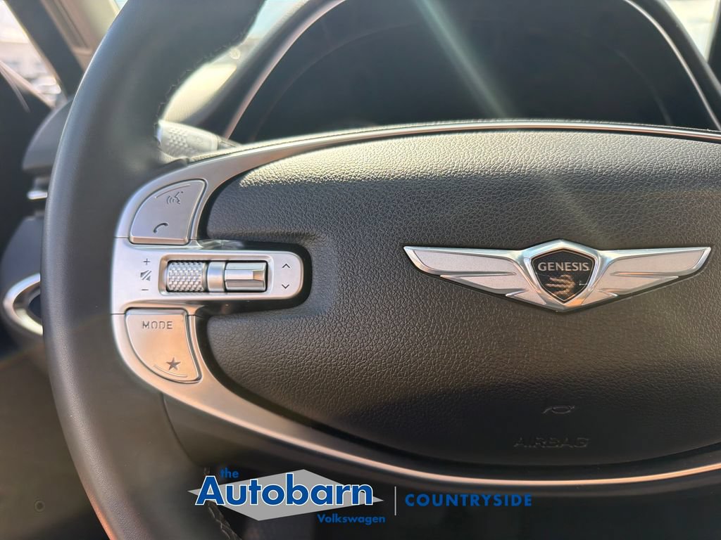 Used 2025 Genesis GV70 2.5T AWD/4WD image 13