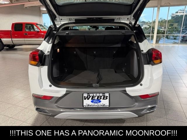 Used 2023 Buick Encore GX Essence w/ Experience Buick Package FWD image 8