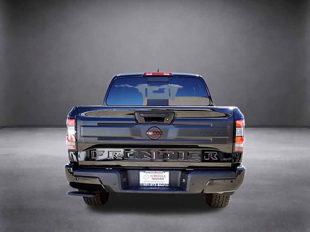 Used 2025 Nissan Frontier Pro-X RWD image 6