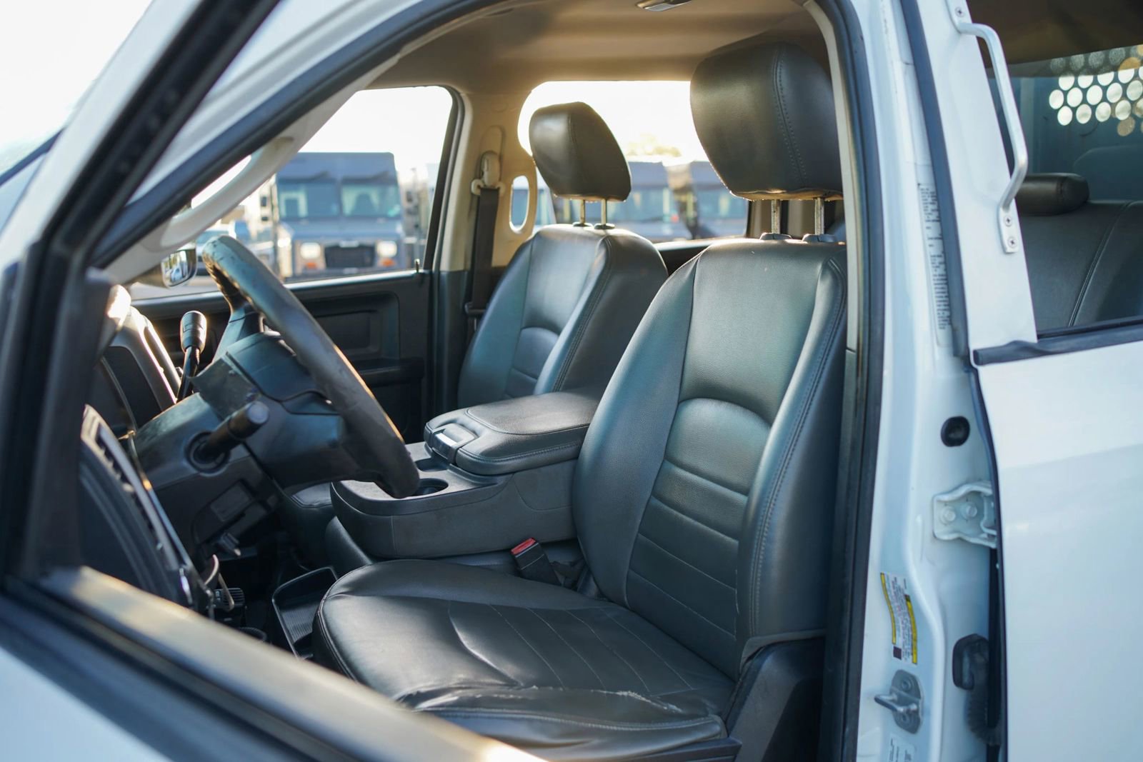 Used 2014 RAM 5500 Tradesman image 37