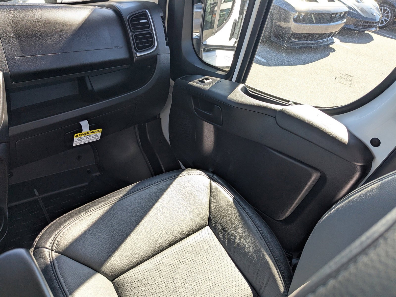 Used 2025 RAM ProMaster 3500 w/ Quick Order Package 22G SLT image 18
