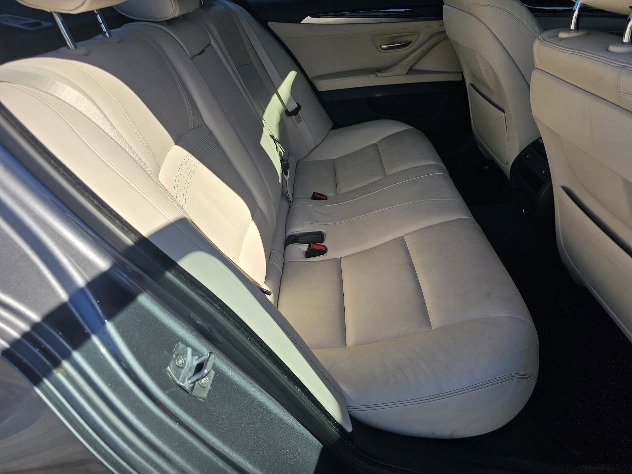 Used 2014 BMW 528i xDrive Sedan AWD/4WD image 46