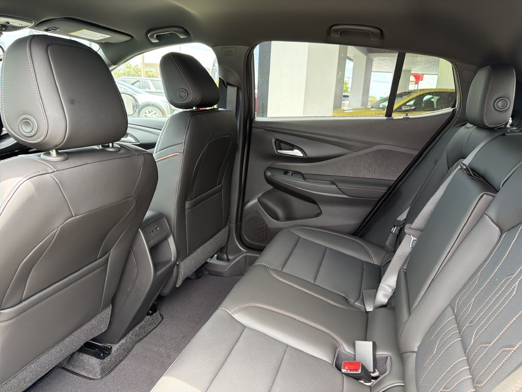 New 2026 Buick Envista Sport Touring FWD image 17
