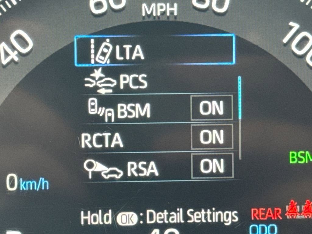 Used 2023 Toyota RAV4 XLE Premium image 19