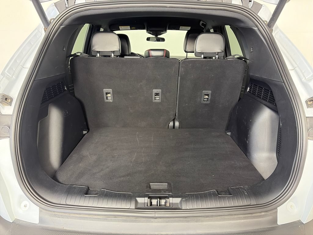 Certified 2025 Ford Escape ST-Line Select AWD/4WD image 27