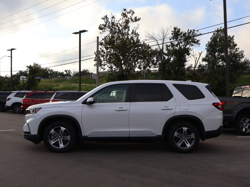Used 2024 Honda Pilot EX-L image 4