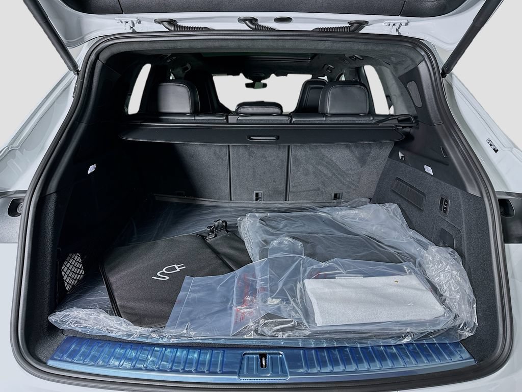 New 2026 Porsche Cayenne Turbo AWD/4WD image 28
