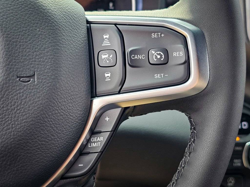 New 2026 RAM 1500 4x4 Crew Cab image 20