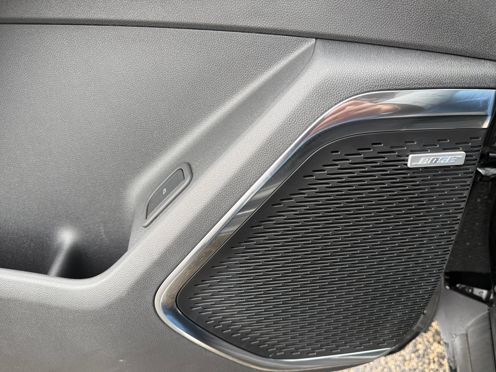 New 2025 GMC Acadia Elevation w/ LPO, Floor Liner Package FWD image 18