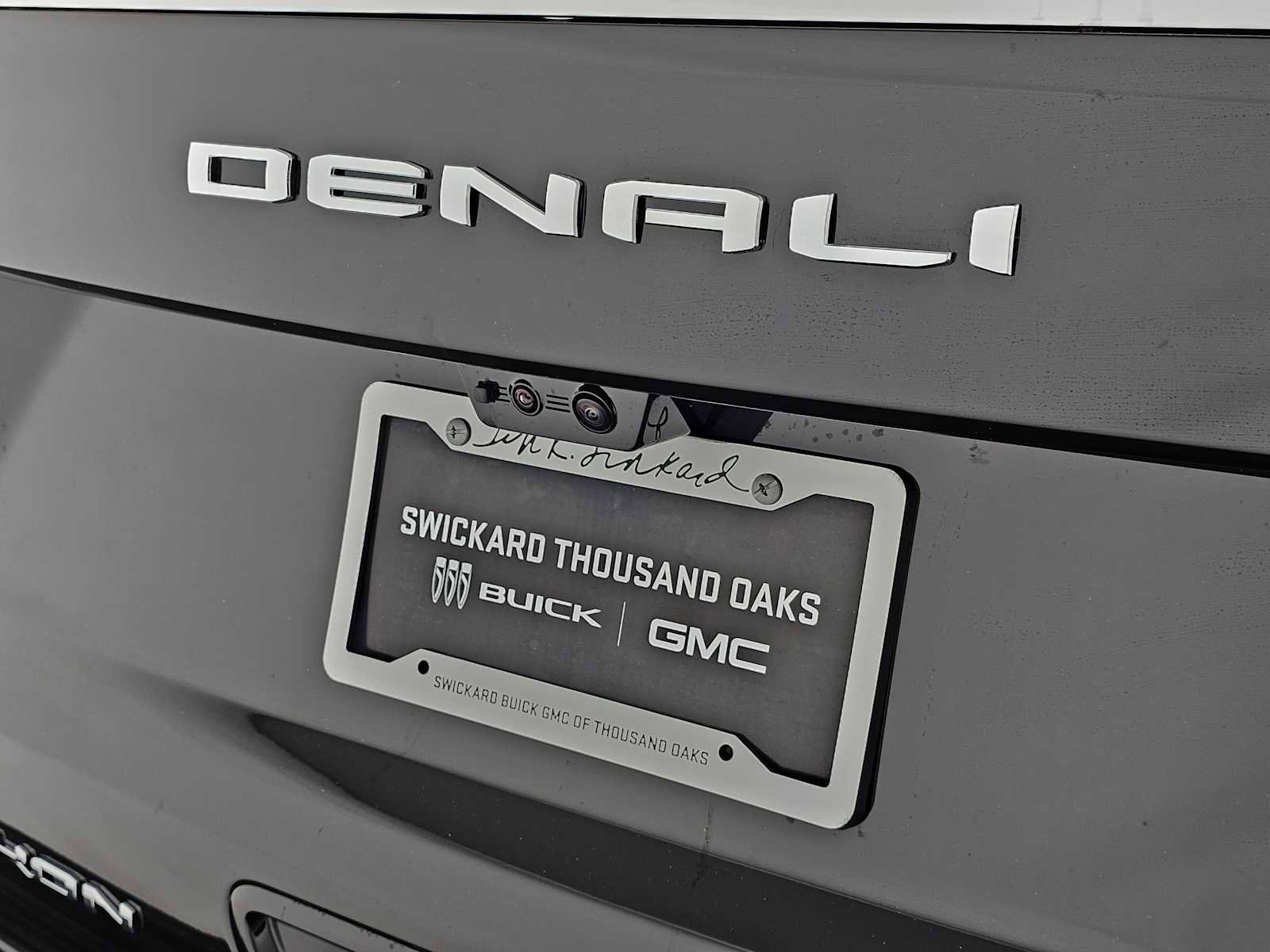 New 2026 GMC Yukon XL Denali w/ Advanced Technology Package image 15