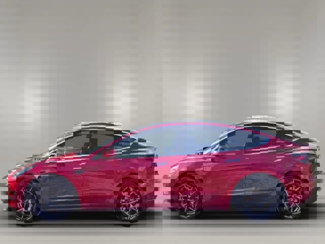 Used 2018 Tesla Model 3 image 8