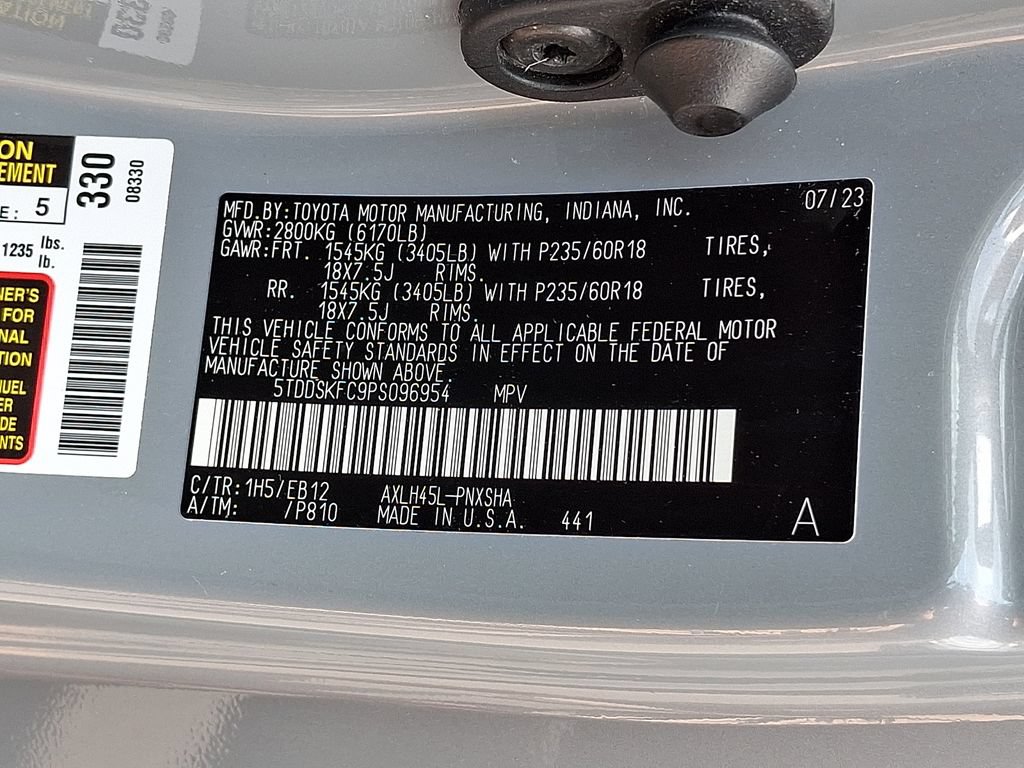 Certified 2023 Toyota Sienna XSE w/ XSE Plus Package AWD/4WD image 30