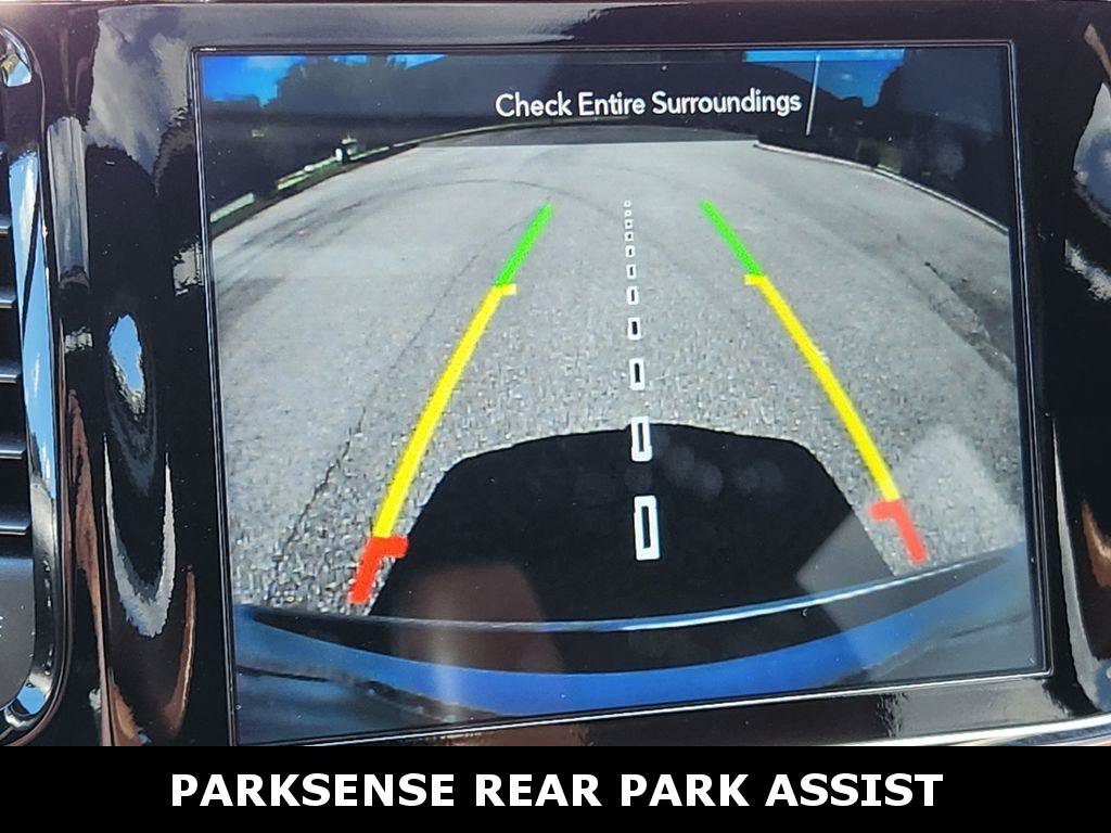 Used 2020 Jeep Grand Cherokee Overland AWD/4WD image 23