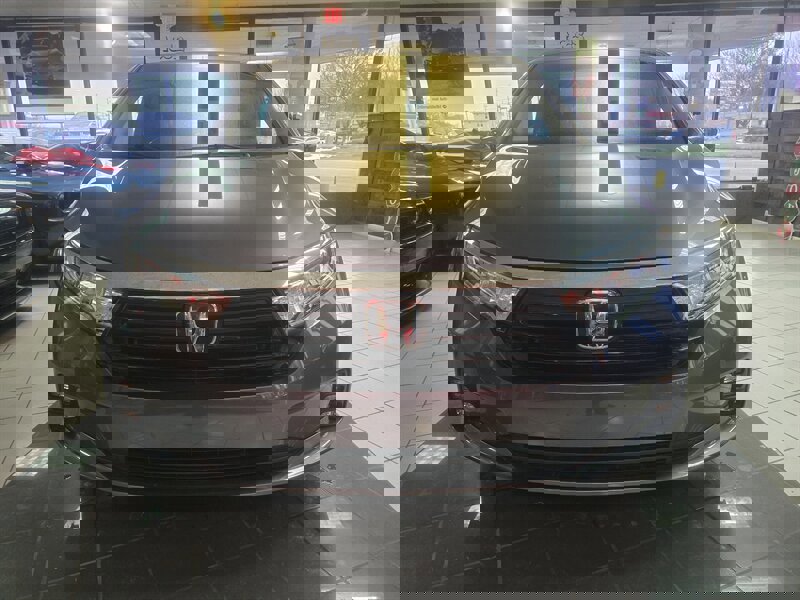 Used 2024 Honda Odyssey EX-L image 2