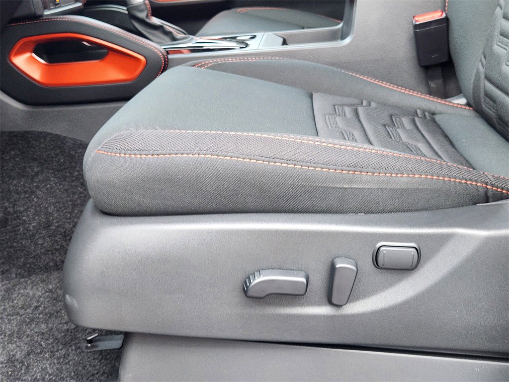 New 2025 Nissan Frontier PRO-4X image 18