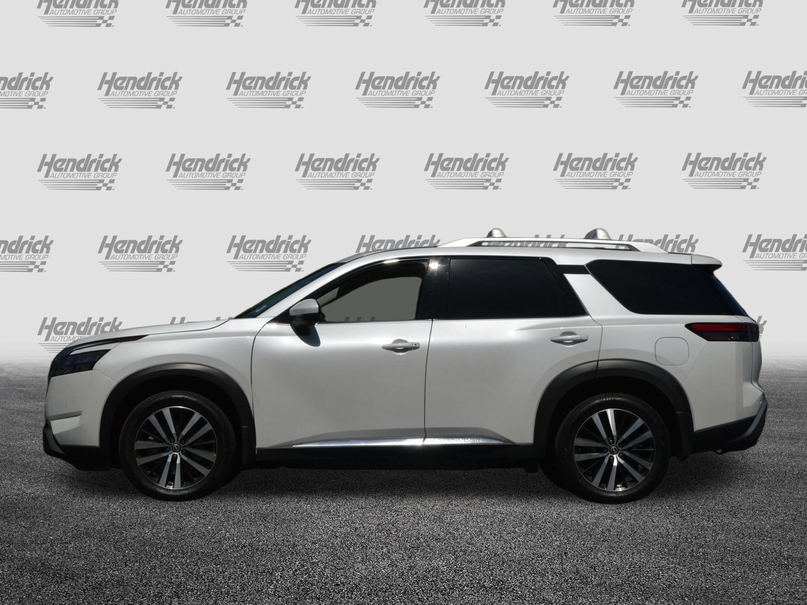 Used 2025 Nissan Pathfinder Platinum w/ Cargo Package AWD/4WD image 8