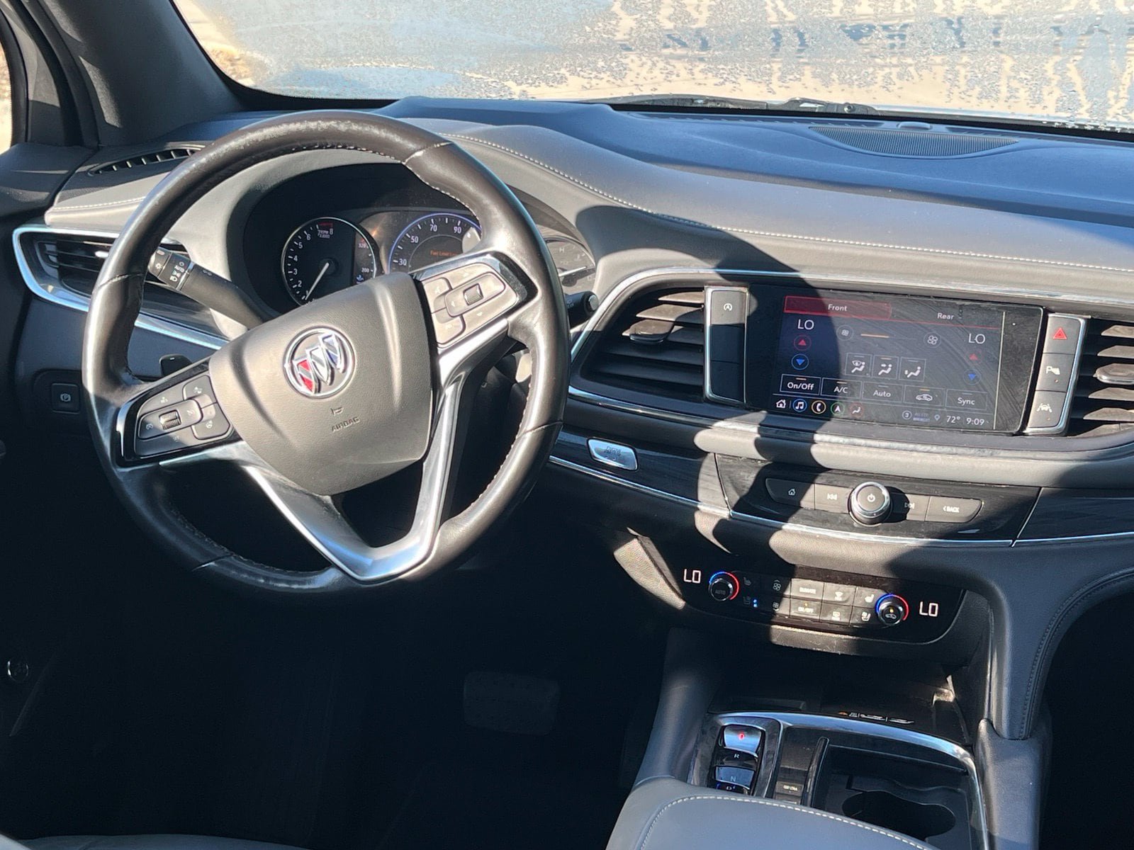 Used 2022 Buick Enclave Premium FWD image 22