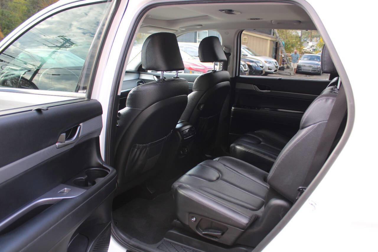 Used 2020 Hyundai Palisade SEL w/ Premium Package image 28