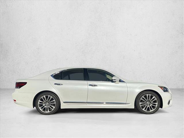 Used 2015 Lexus LS 460 w/ Comfort Package RWD image 4