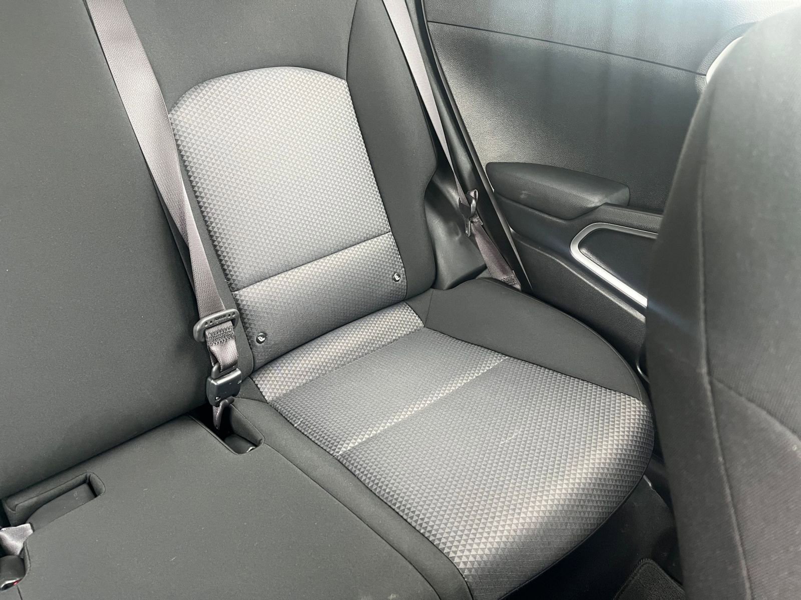 Used 2025 Kia Soul LX w/ LX Technology Package image 35