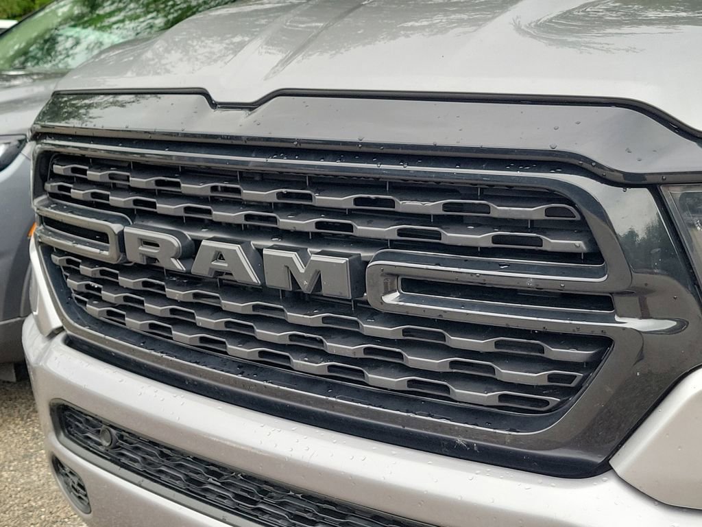 Used 2023 RAM 1500 Big Horn AWD/4WD image 3