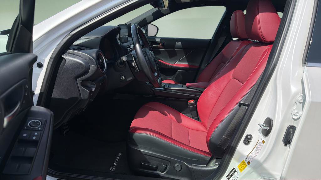 Certified 2022 Lexus IS 300 AWD w/ Premium Package image 11