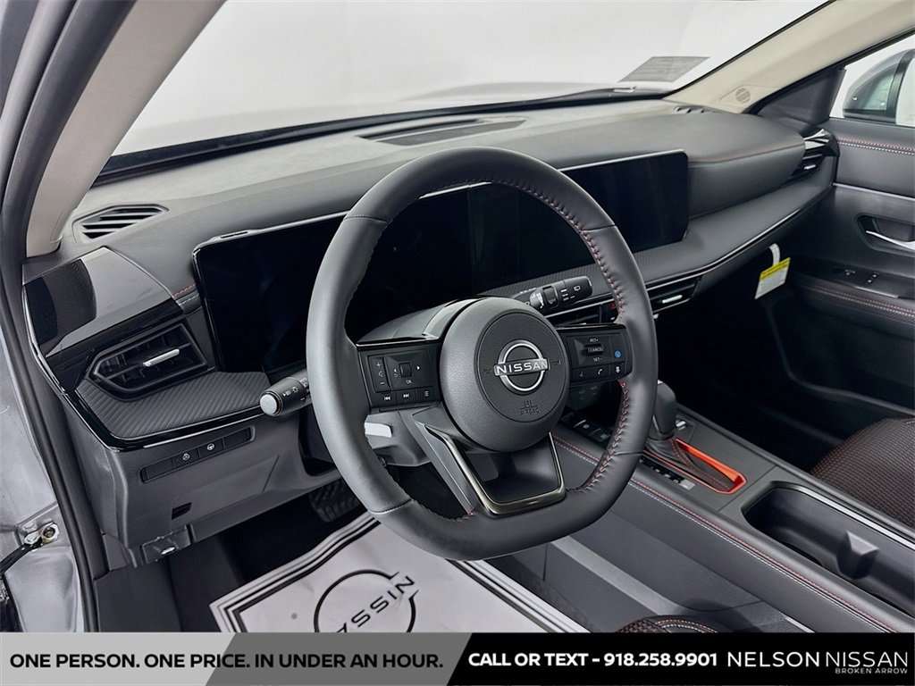 New 2025 Nissan Kicks SR w/ SR Premium Package image 9