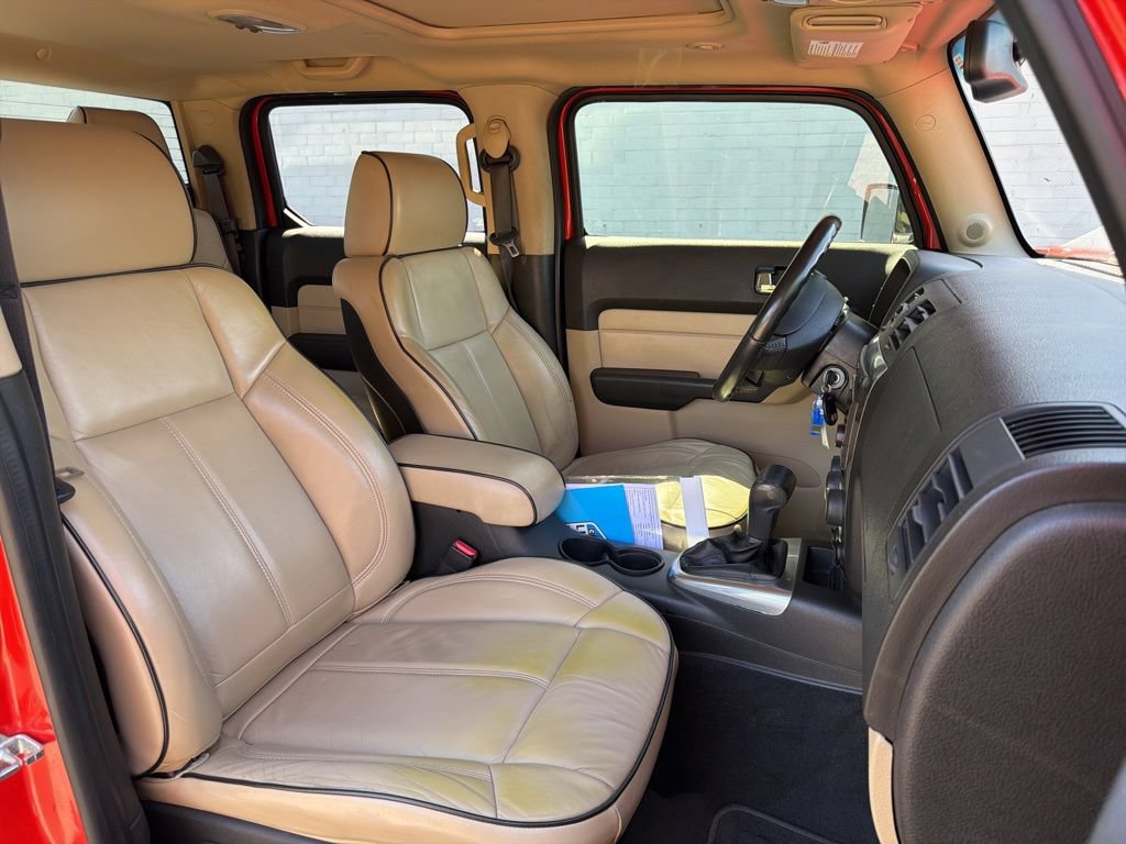 Used 2009 HUMMER H3T Luxury AWD/4WD image 13