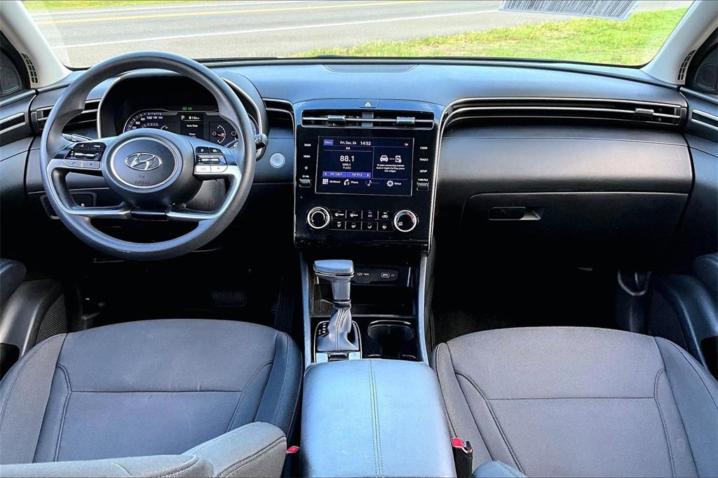 Used 2022 Hyundai Tucson SEL w/ Cargo Package image 15