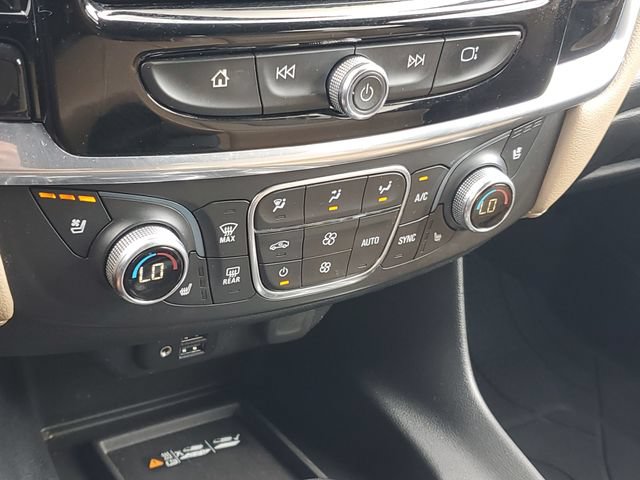 Certified 2022 Chevrolet Traverse Premier w/ LPO, Floor Liner Package FWD image 28