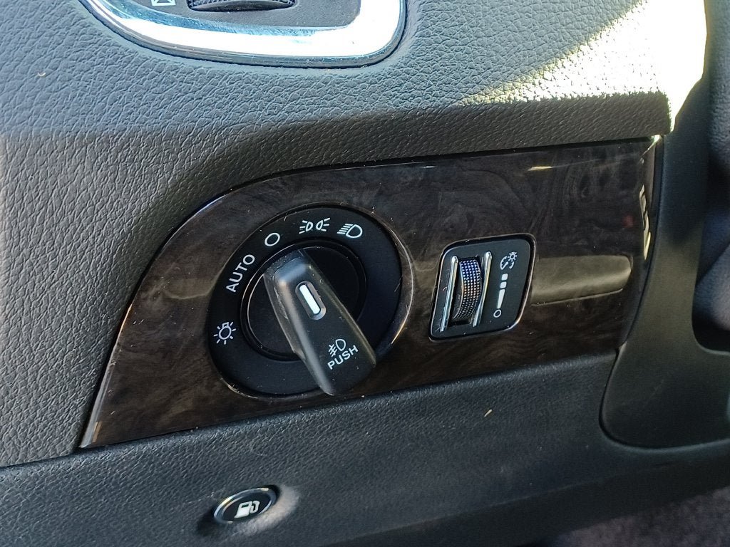 Used 2016 Dodge Durango Citadel w/ Premium Entertainment Group RWD image 10