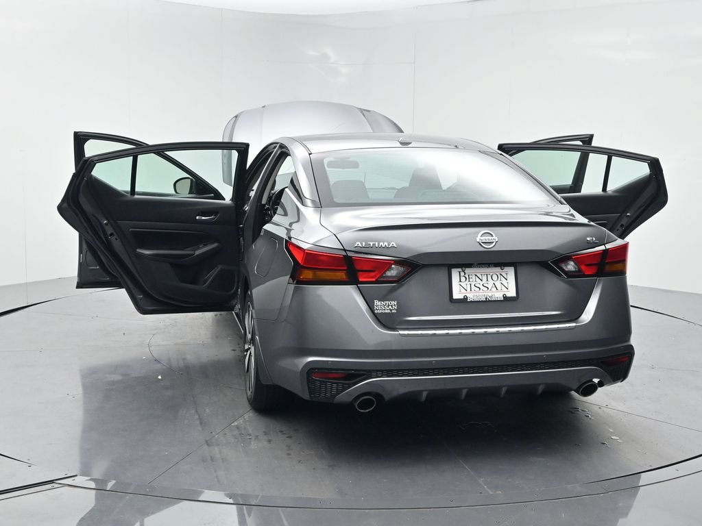 Used 2022 Nissan Altima 2.5 SL FWD image 28